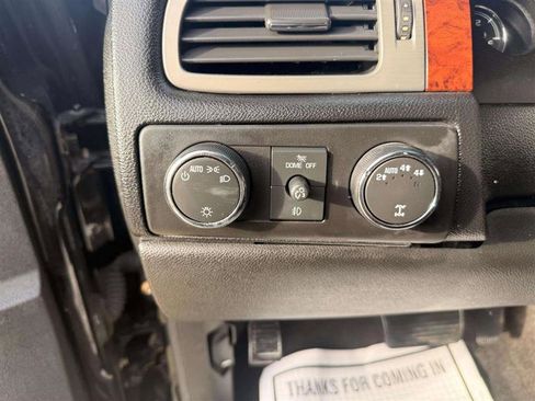 Used 2013 Chevrolet Tahoe LT image 32