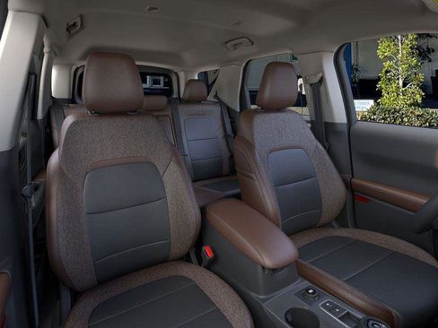 New 2025 Ford Bronco Sport Outer Banks image 10