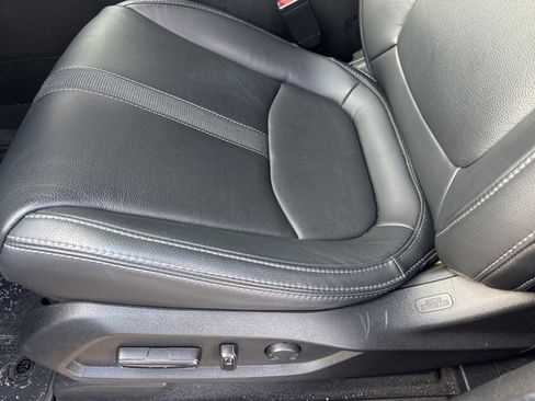 Certified 2025 Honda Pilot EX-L image 16