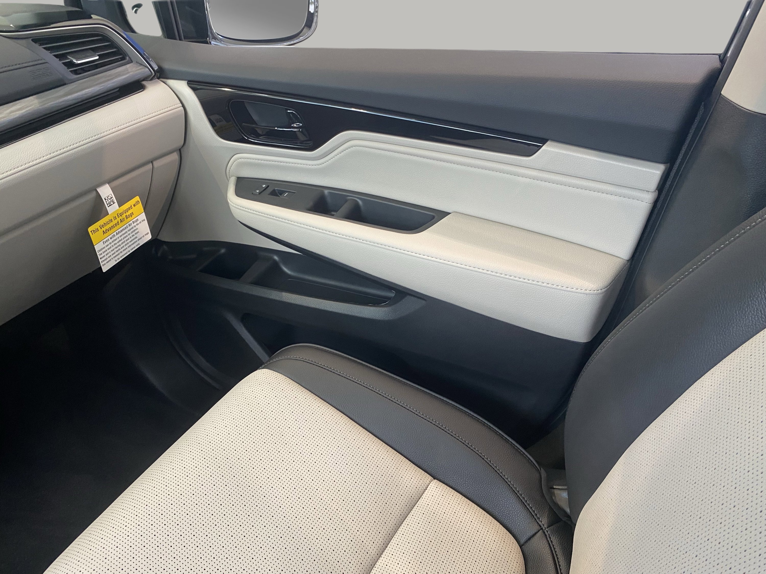 Used 2026 Honda Odyssey Elite image 11