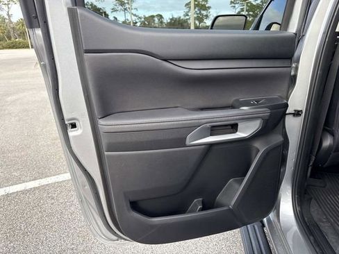 Used 2024 Ford Ranger Lariat image 9