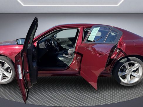 Used 2018 Dodge Charger SXT Plus w/ Quick Order Package 29J image 8