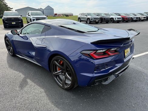 Used 2025 Chevrolet Corvette E-Ray w/ ZER Performance Package AWD/4WD image 31