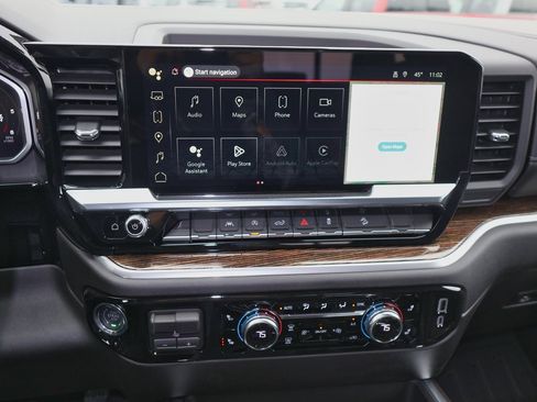 New 2026 GMC Sierra 1500 Elevation image 13