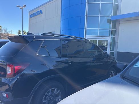 Used 2023 Honda Passport TrailSport image 8