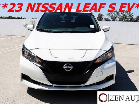 Used 2023 Nissan Leaf S FWD image 2