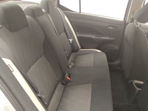 Used 2021 Nissan Versa SV FWD image 19