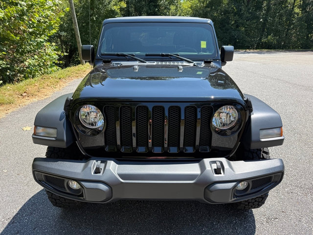 Used 2023 Jeep Wrangler Sport AWD/4WD image 3