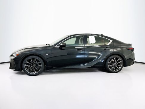 Used 2023 Lexus IS 350 F Sport image 4