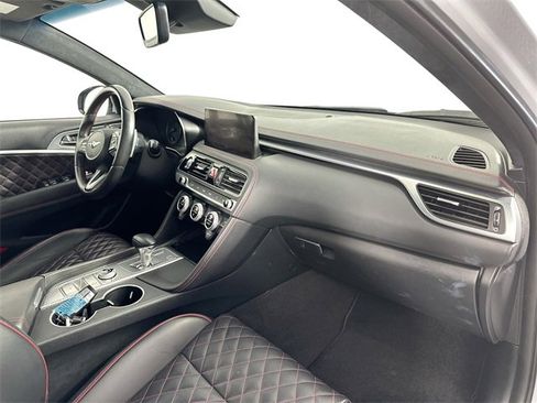 Used 2022 Genesis G70 3.3T w/ Sport Prestige Package image 31
