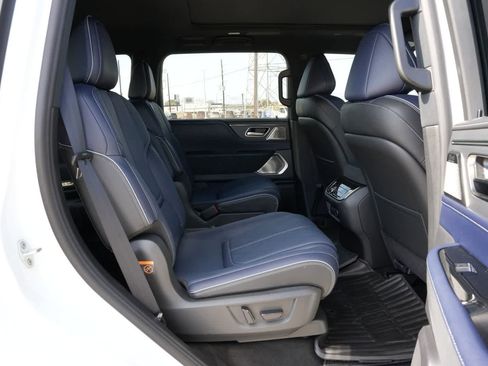 New 2026 INFINITI QX80 4WD image 21