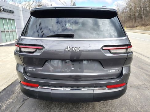 Certified 2025 Jeep Grand Cherokee L Laredo image 8