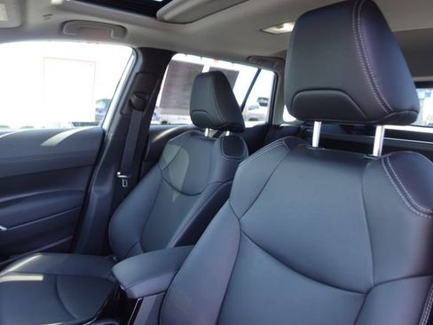 Certified 2023 Toyota Corolla Cross XLE w/ Convenience Package image 29