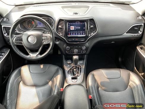 Used 2019 Jeep Cherokee Limited AWD/4WD image 10