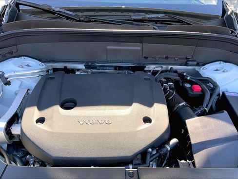 New 2026 Volvo XC90 B6 Ultra w/ Protection Package image 13