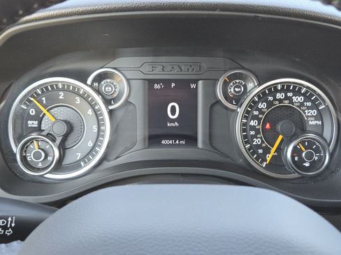 Used 2022 RAM 1500 Big Horn AWD/4WD image 17
