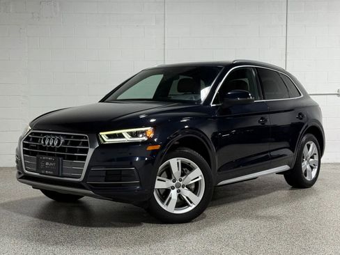 Used 2018 Audi Q5 2.0T Premium Plus w/ Premium Plus Package image 2