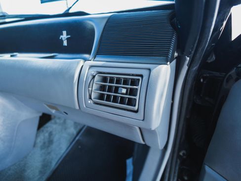 Used 1993 Ford Mustang Cobra image 63