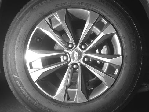 Used 2025 Chevrolet Equinox LT image 13