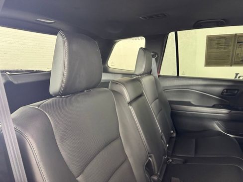 Used 2022 Honda Passport EX-L image 30