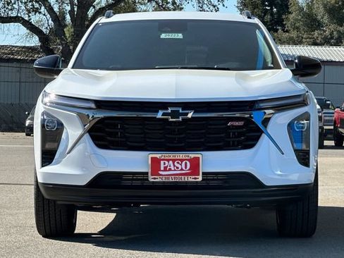 New 2026 Chevrolet Trax RS w/ Driver Confidence Package FWD image 14