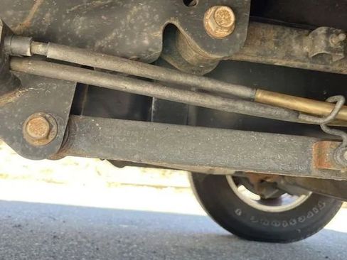 Used 2017 RAM 1500 Classic SLT AWD/4WD image 7