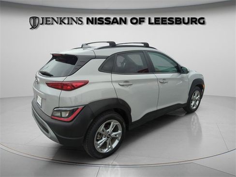 Used 2023 Hyundai Kona SEL image 9