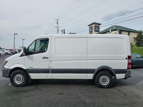 Used 2014 Mercedes-Benz Sprinter 2500 image 6