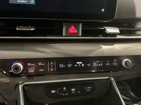 New 2026 Kia Carnival SX image 15