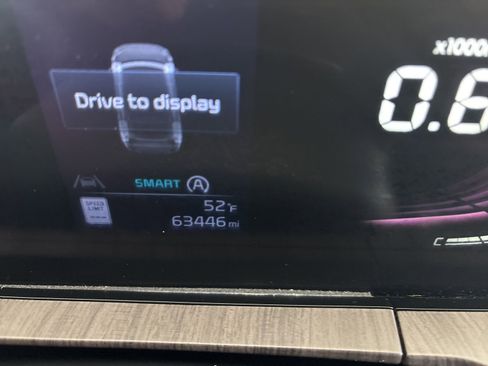 Used 2023 Kia Telluride EX image 23