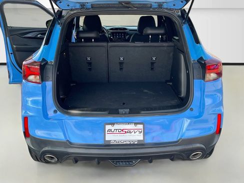 Used 2023 Chevrolet TrailBlazer RS w/ Convenience Package AWD/4WD image 24