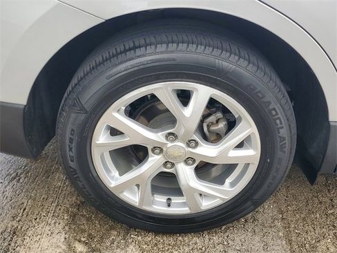 Used 2021 Chevrolet Equinox Premier image 7