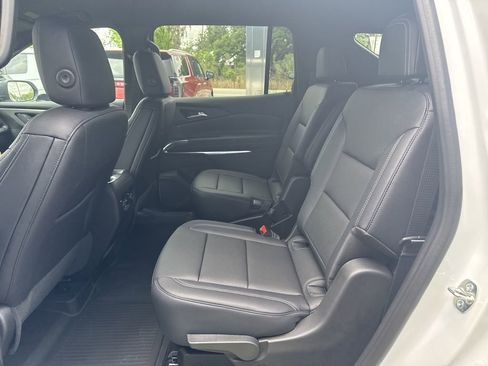 New 2026 Chevrolet Traverse LT w/ Midnight/Sport Edition FWD image 7