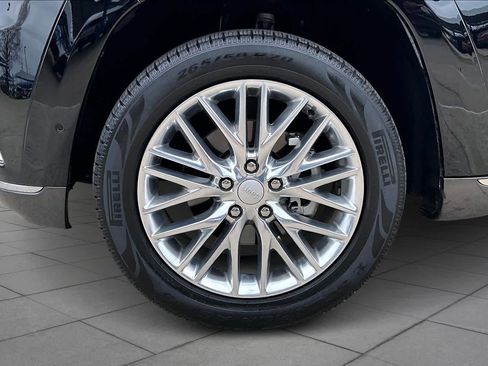 Used 2018 Jeep Grand Cherokee Summit image 10