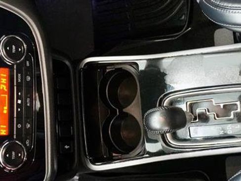 Used 2019 Mitsubishi Outlander SE image 22