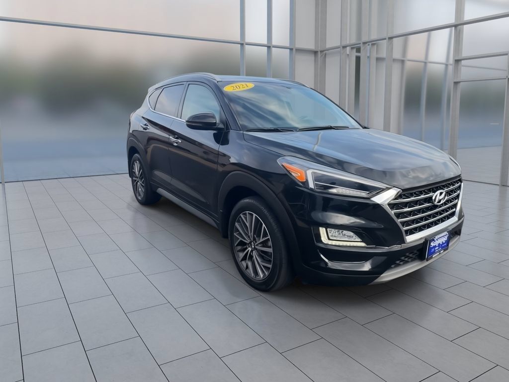 Used 2021 Hyundai Tucson Limited w/ Cargo Package AWD/4WD image 2