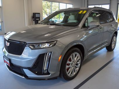 Used 2023 Cadillac XT6 Sport w/ Technology Package