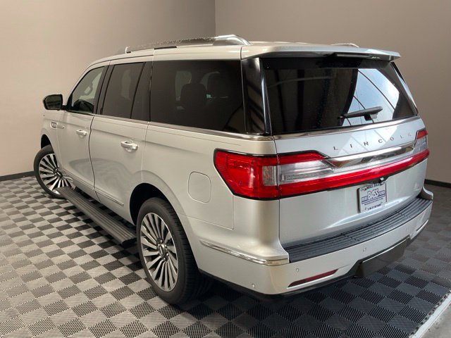 Used 2019 Lincoln Navigator Reserve AWD/4WD image 9