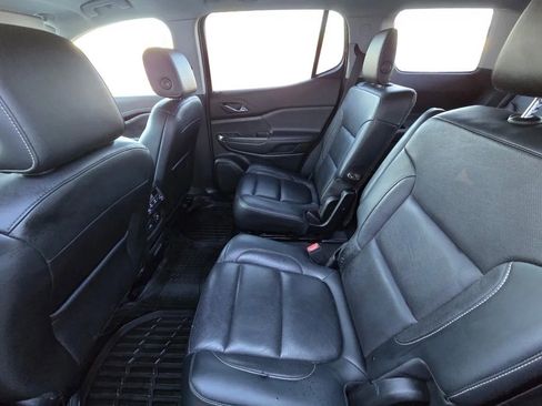 Used 2019 GMC Acadia SLT image 25