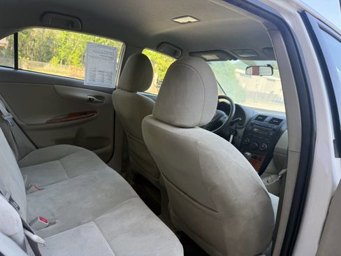 Used 2009 Toyota Corolla XLE image 24