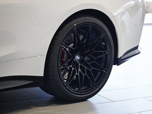 New 2027 BMW M4 Competition RWD image 9