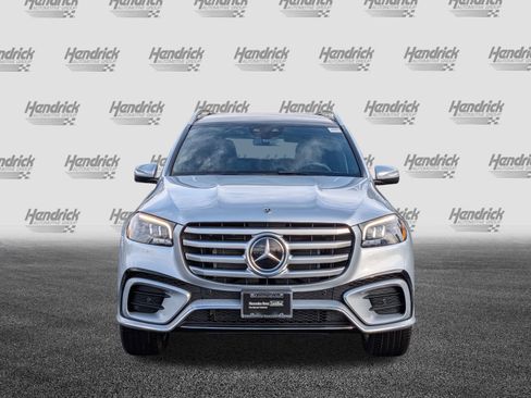 Certified 2026 Mercedes-Benz GLS 580 580 4MATIC image 3