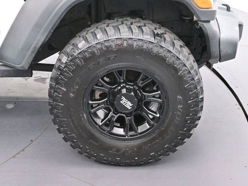 Used 2021 Jeep Wrangler Unlimited Sport AWD/4WD image 29
