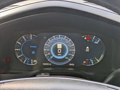 Used 2019 Cadillac Escalade Premium Luxury image 11