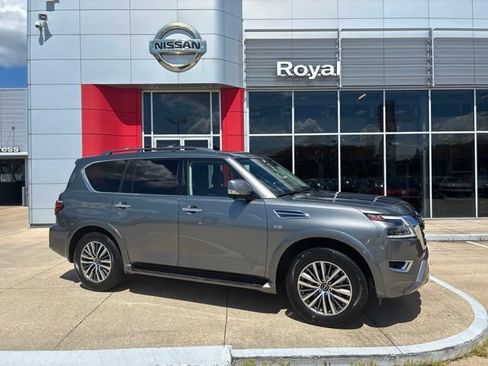 Used 2021 Nissan Armada SL w/ Captain's Chairs Package RWD image 1