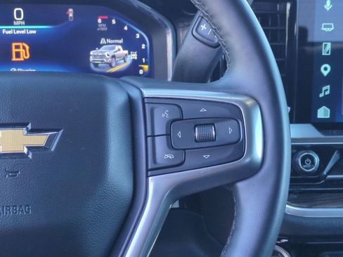 Used 2025 Chevrolet Silverado 2500 LT w/ Convenience Package AWD/4WD image 13