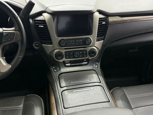 Used 2018 GMC Yukon Denali w/ Denali Ultimate Package image 11