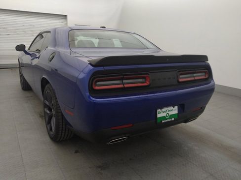 Used 2020 Dodge Challenger SXT w/ Blacktop Package RWD image 5