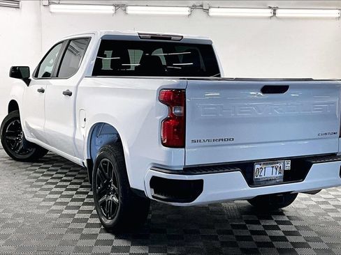 Used 2023 Chevrolet Silverado 1500 Custom RWD image 10