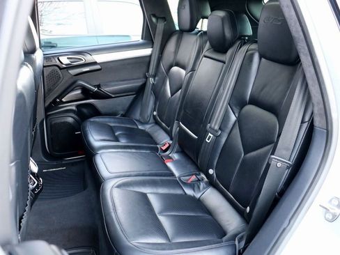 Used 2016 Porsche Cayenne GTS image 24